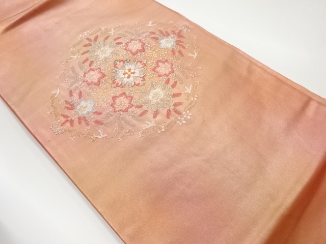 菱に華紋・花唐草模様織出し名古屋帯